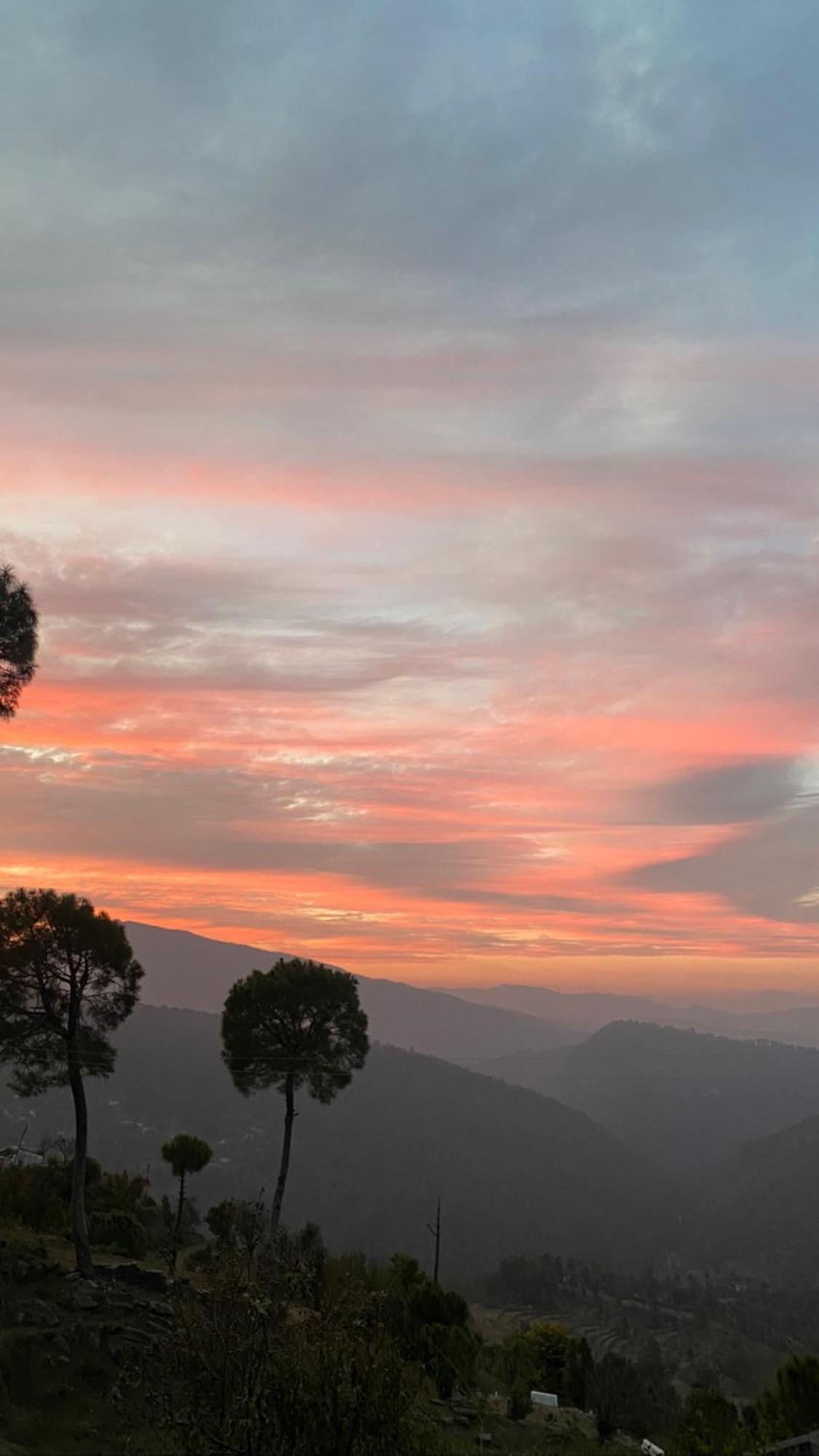 Little Frida- The Dak Bungalows Mukteshwar Exterior foto